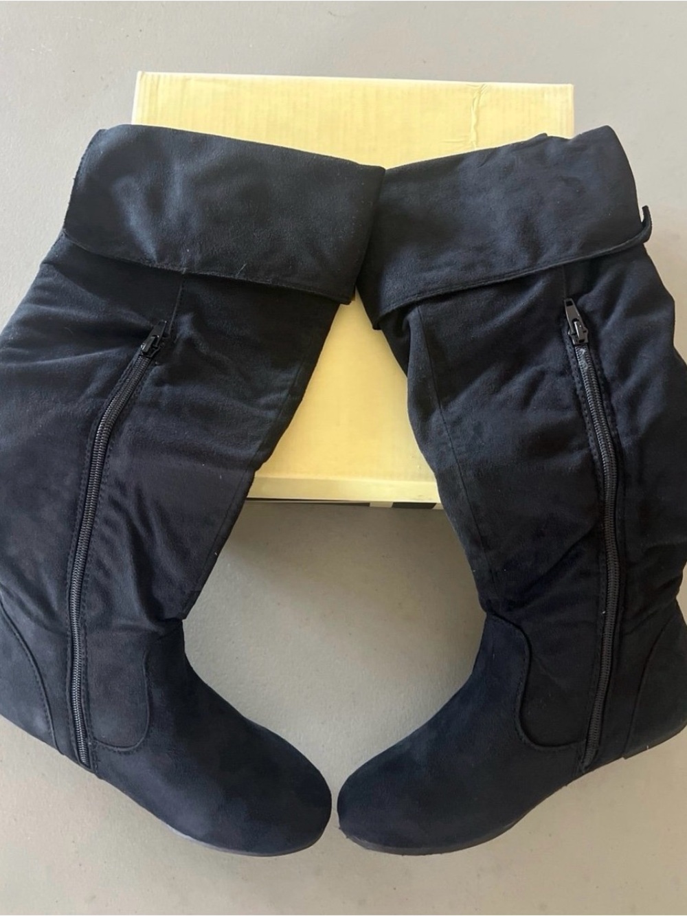 Refresh Black Fold-Over Knee Boots